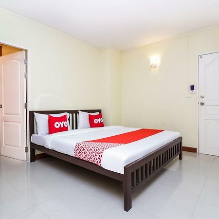Oyo 237 Thitikorn Grandview Hotel Ban Pak Khlong Si Exterior foto
